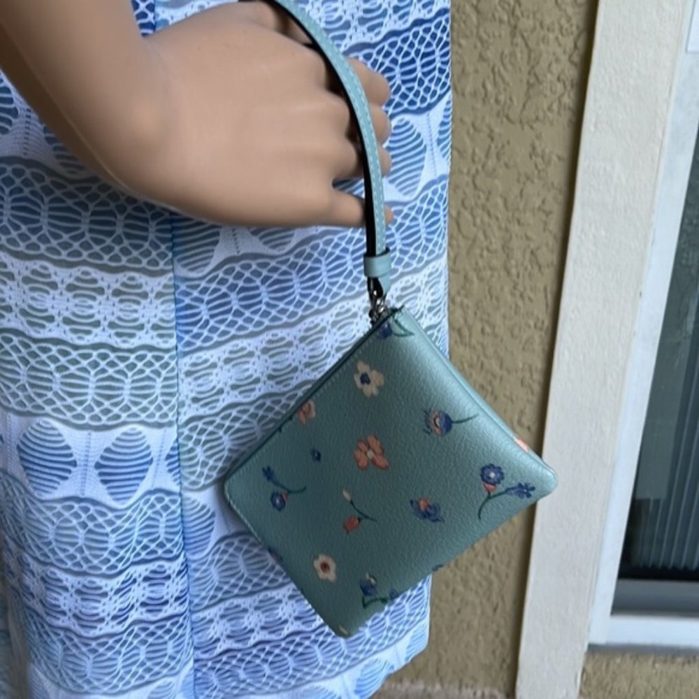 Coach Mystical Floral Corner Zip Wristlet Light Teal Multi - Picture 12 of 16